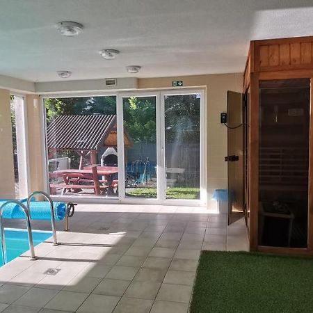 Vivi Wellness Apartman Apartment Сиофок Екстериор снимка